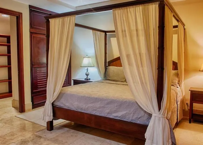 Beachfront, Sunset, & Ocean Views With Elevator Appart hôtel